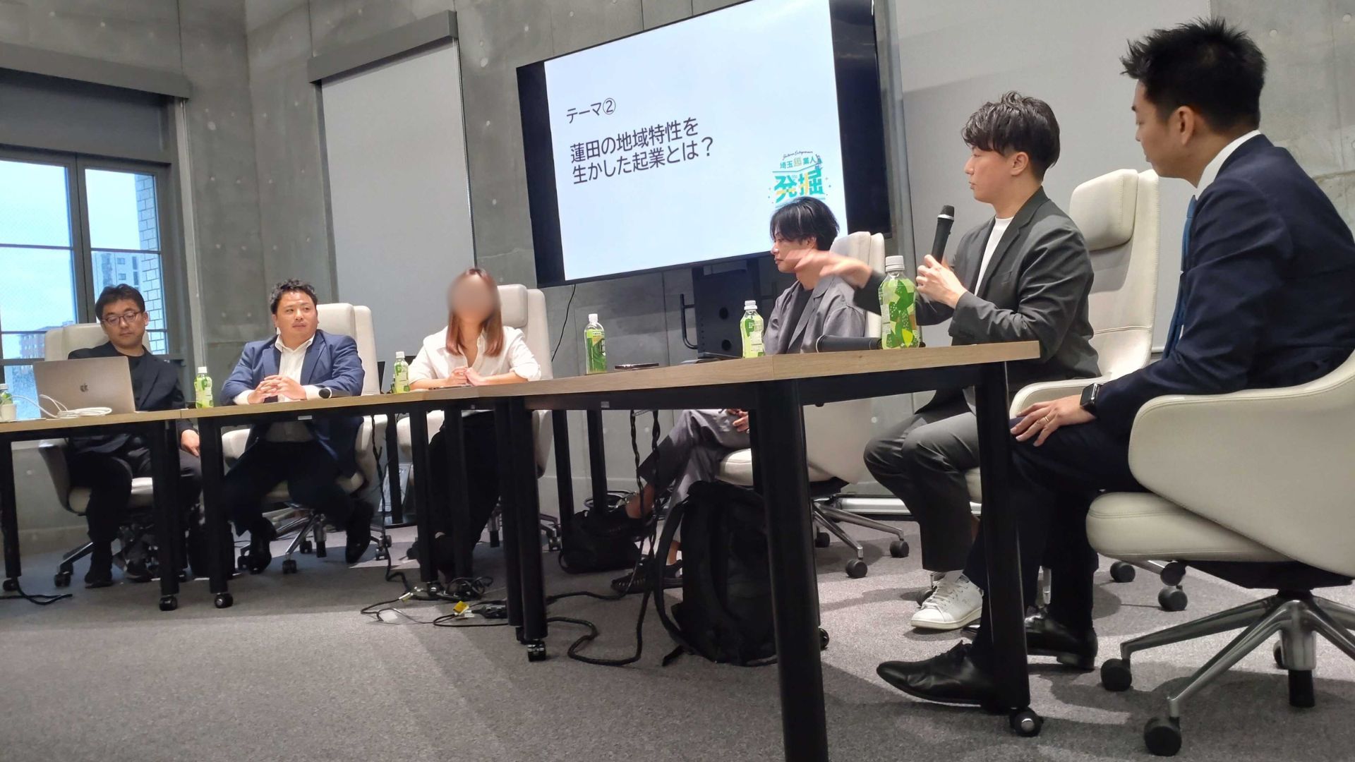 写真：登壇者全体