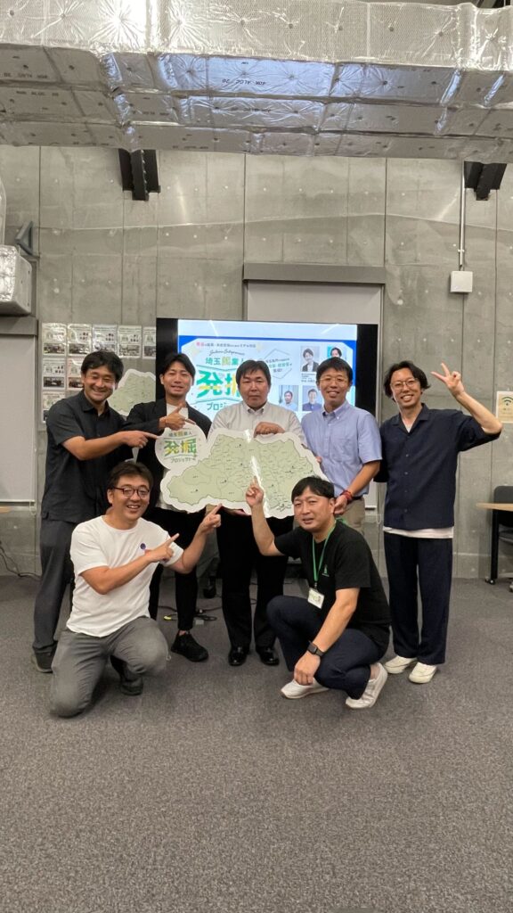 写真：登壇者集合写真